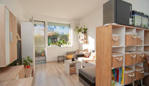 Prodej Byt 2+1, Byt 2+1, Slávičia, Senec, Slovensko