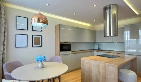 Prodej Byt 3+1, Byt 3+1, Lomonosova, Košice - Juh, Slovensko