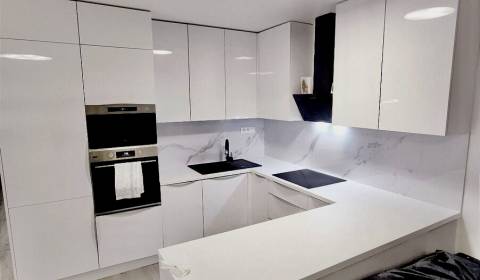 Prodej Byt 3+1, Byt 3+1, Jasenová, Nitra, Slovensko