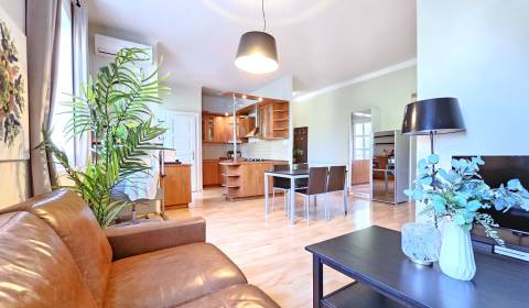 Prodej Byt 2+1, Byt 2+1, Dobrovského, Bratislava - Staré Mesto, Sloven