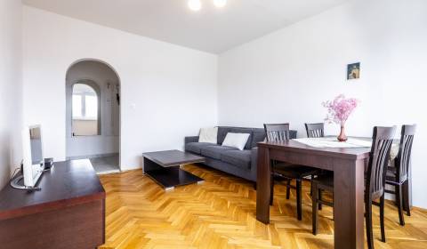 Prodej Byt 3+1, Byt 3+1, Kuzmányho, Košice - Staré Mesto, Slovensko