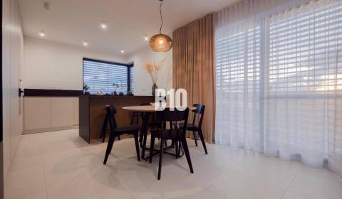 Prodej Rodinný dům, Rodinný dům, Nitra, Slovensko