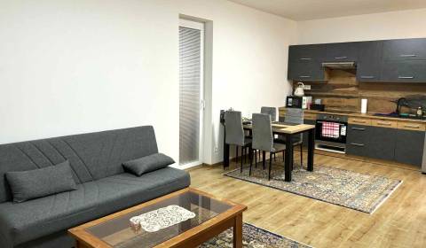 Pronájem Byt 2+1, Byt 2+1, Dilongova, Prešov, Slovensko