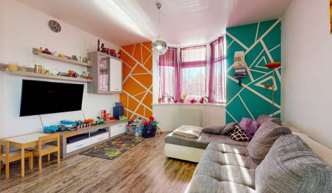 Prodej Rodinný dům, Rodinný dům, Perličková, Bratislava - Podunajské B