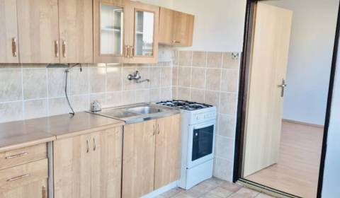 Prodej Byt 1+1, Byt 1+1, Eotvosová, Komárno, Slovensko