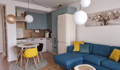 Pronájem Byt 3+1, Byt 3+1, Južná, Nitra, Slovensko