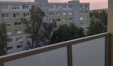 Pronájem Byt 1+1, Byt 1+1, Košická, Komárno, Slovensko