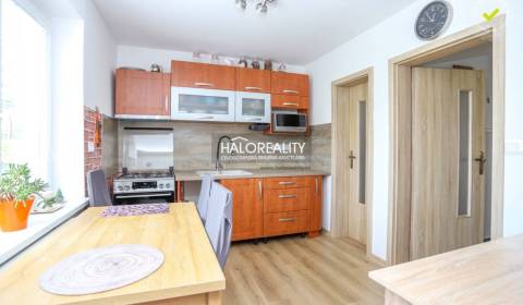 Prodej Rodinný dům, Považská Bystrica, Slovensko