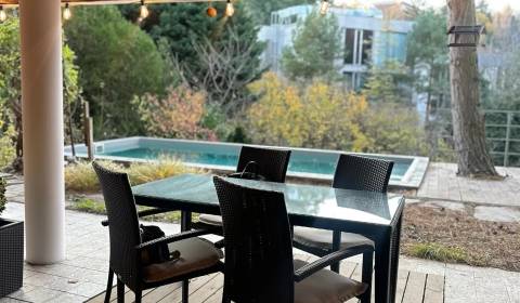 Pronájem Byt 4+1, Byt 4+1, Dolná, Bratislava - Staré Mesto, Slovensko