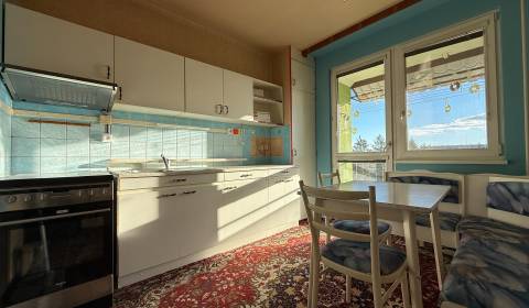 Prodej Byt 3+1, Byt 3+1, Zlaté Moravce, Slovensko