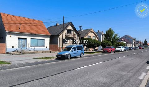 Pronájem Prostory pro obchod, Senica, Slovensko