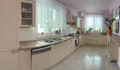 Prodej Rodinný dům, Rodinný dům, Malacky, Slovensko