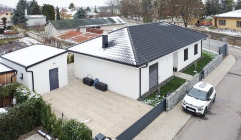 Pronájem Rodinný dům, Rodinný dům, Trnava, Slovensko