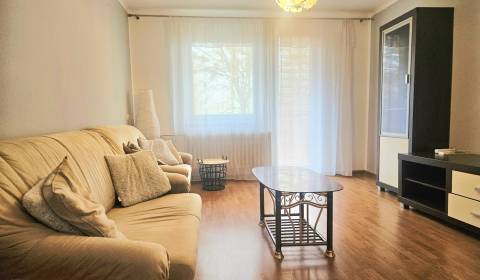 Pronájem Byt 3+1, Byt 3+1, Štvrť SNP, Trenčín, Slovensko