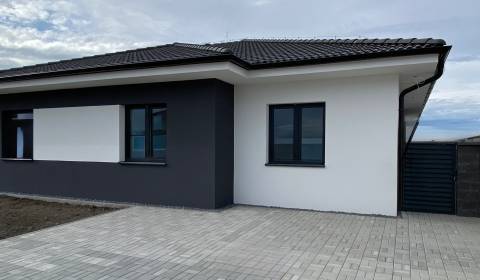 Prodej Rodinný dům, Rodinný dům, Hlohovec, Slovensko