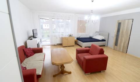 Prodej Rodinný dům, Rodinný dům, Dolný Lopašov, Piešťany, Slovensko