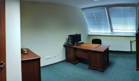 Pronájem Kancelářské prostory, Kancelářské prostory, Komárnická, Brati