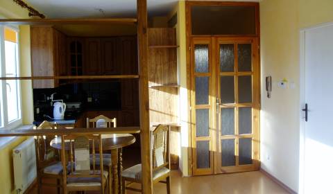 Pronájem Byt 2+1, Byt 2+1, Veselá, Prešov, Slovensko