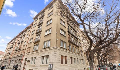 Pronájem Byt 3+1, Byt 3+1, Strakova, Bratislava - Staré Mesto, Slovens