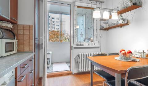 Prodej Byt 4+1, Byt 4+1, Poľnohospodárska, Bratislava - Vrakuňa, Slove