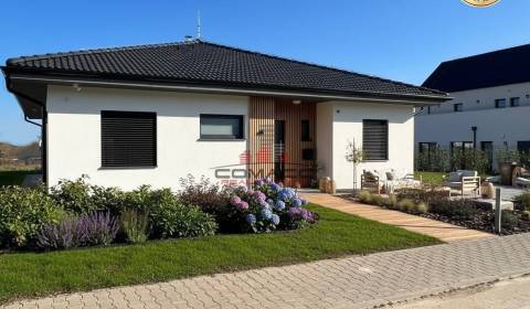 Prodej Rodinný dům, Rodinný dům, M.R. Štefánika, Hlohovec, Slovensko