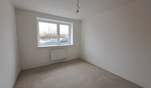 Prodej Byt 3+1, Byt 3+1, Fabrická, Nitra, Slovensko