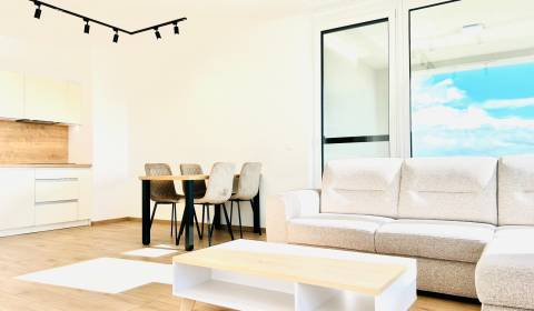 Pronájem Byt 2+1, Byt 2+1, Karpatská, Poprad, Slovensko