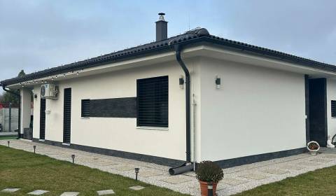 Prodej Rodinný dům, Rodinný dům, Komárno, Slovensko