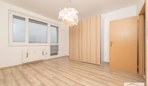 Prodej Byt 3+1, Byt 3+1, Mánesovo nám., Bratislava - Petržalka, Sloven