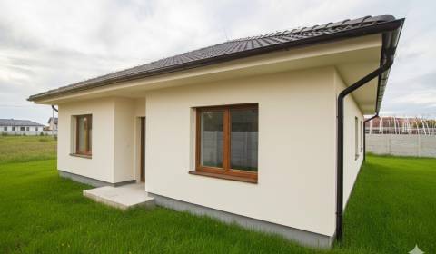 Prodej Rodinný dům, Rodinný dům, Nové Zámky, Slovensko