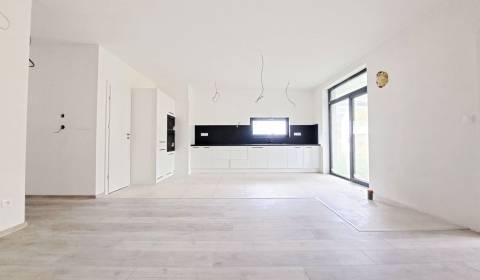 Prodej Rodinný dům, Rodinný dům, Šaľa, Slovensko