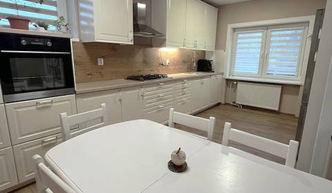 Prodej Rodinný dům, Rodinný dům, Dunajská Streda, Slovensko