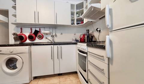 Prodej Byt 2+1, Byt 2+1, Čadca, Slovensko