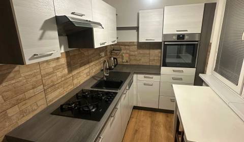 Prodej Byt 2+1, Byt 2+1, Nejedlého, Bratislava - Dúbravka, Slovensko