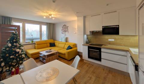 Prodej Byt 3+1, Byt 3+1, Zvolen, Slovensko