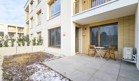 Pronájem Byt 2+1, Byt 2+1, Cukrovarská, Trnava, Slovensko