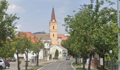 PRONÁJEM - 3-pokojový byt po rekonstrukci - Nitra, Centrum
