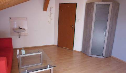 Pronájem Kancelářské prostory, Kancelářské prostory, Čapajevova, Prešo