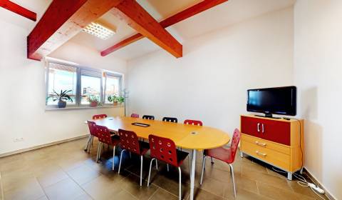 Pronájem Kancelářské prostory, Kancelářské prostory, Šustekova, Bratis