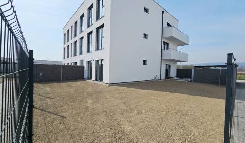 Prodej Byt 3+1, Byt 3+1, Dúhová, Pezinok, Slovensko