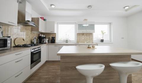 Prodej Rodinný dům, Rodinný dům, Považská Bystrica, Slovensko