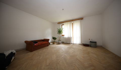Prodej Byt 3+1, Byt 3+1, Ružomberok, Slovensko