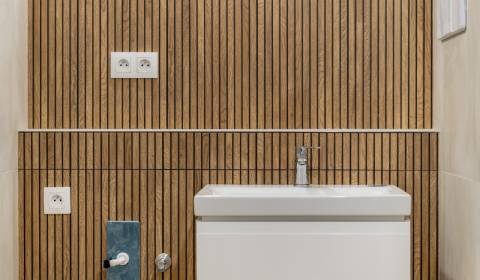 Prodej Byt 2+1, Byt 2+1, Vršatecká, Ilava, Slovensko