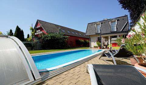 Prodej Rodinný dům, Rodinný dům, Senec, Slovensko