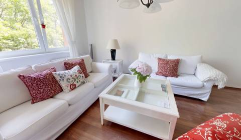 Prodej Byt 3+1, Byt 3+1, Babuškova, Bratislava - Ružinov, Slovensko