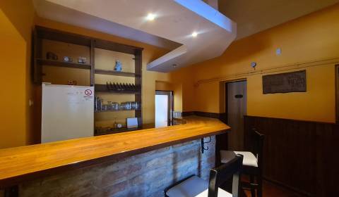 Prodej Rodinný dům, Rodinný dům, Komárno, Slovensko