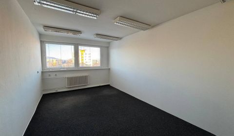 Pronájem Kancelářské prostory, Kancelářské prostory, Poprad, Slovensko