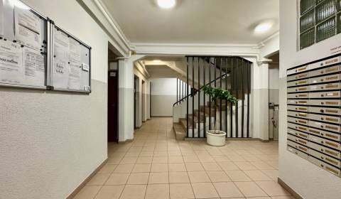 Prodej Byt 1+1, Byt 1+1, Račianska, Bratislava - Nové Mesto, Slovensko