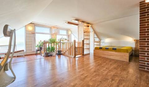 Prodej Rodinný dům, Rodinný dům, Gucmanova, Hlohovec, Slovensko