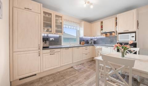 Prodej Rodinný dům, Rodinný dům, Žihľavová, Senec, Slovensko